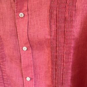 Nat Nash 100% linen long sleeve Guayabera style shirt. gorgeous salmon color.